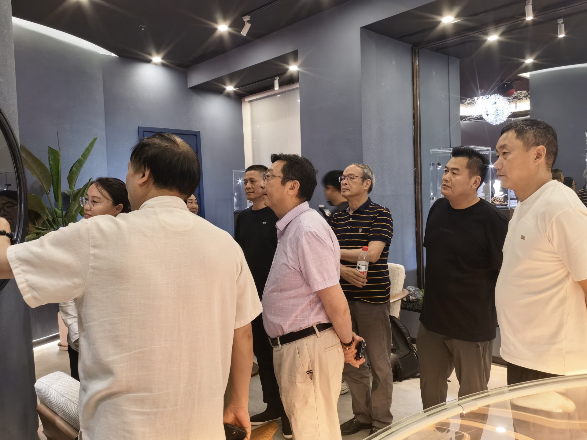 近距离欣赏了多位玉雕大师的代表作品